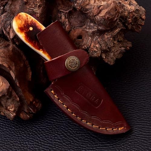 Small Damascus Hunting Knife for Men