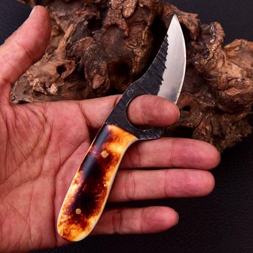 Small Damascus Hunting Knife for Men