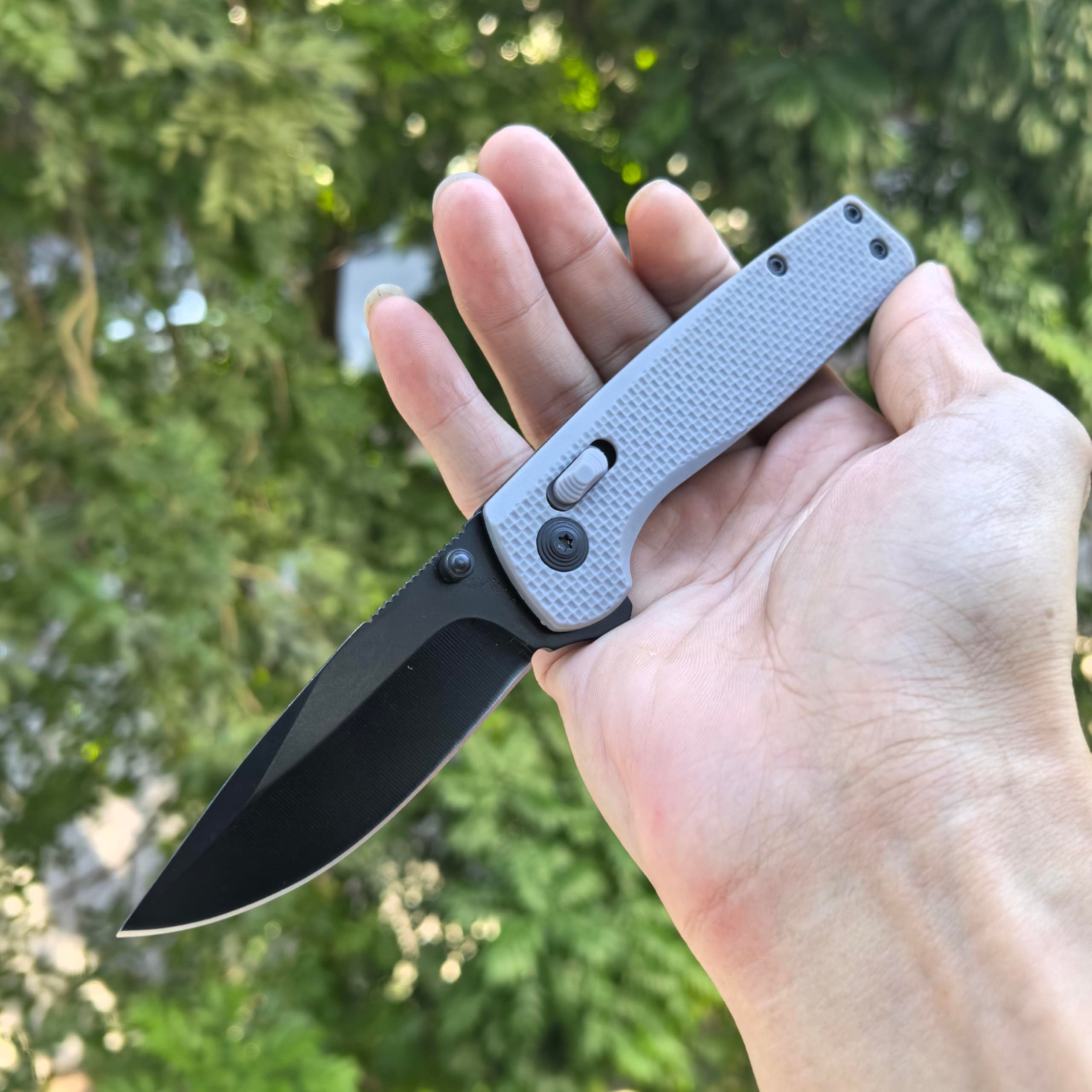 Axis Lock EDC Knife, Gray Fiberglass Handle, Coated Blade, LightweightPocket Carry